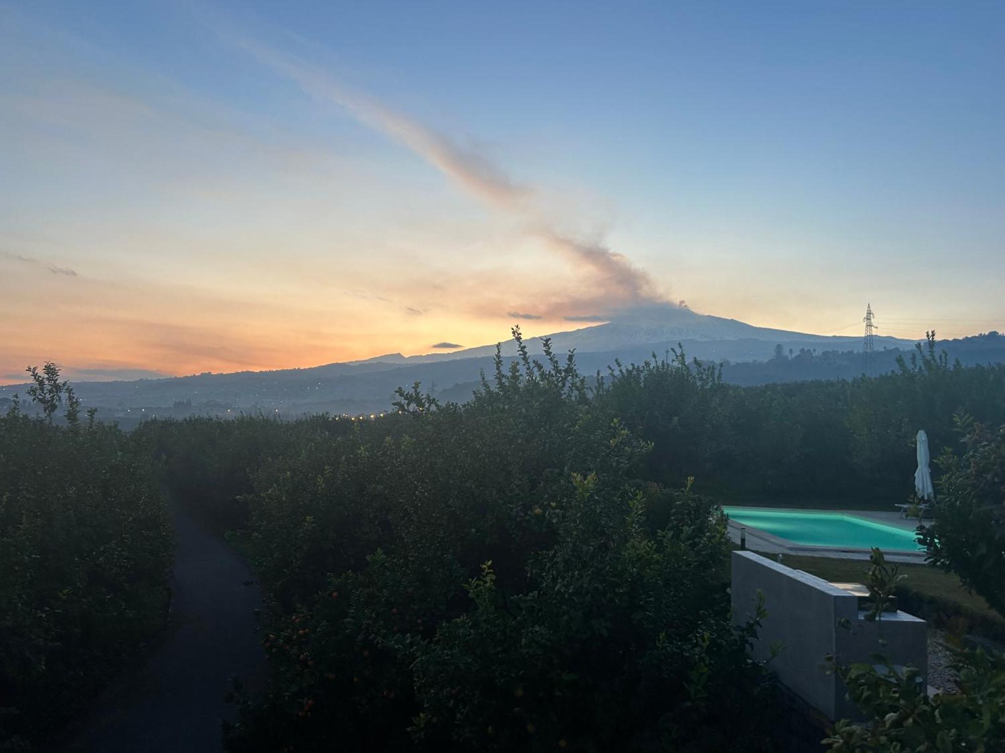 Villa Iiulia Hills Фьюмефреддо-ди-Сицилия Экстерьер фото